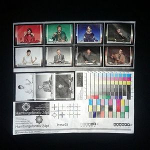 Very Cool Super Heavy Graphic Print Large Black